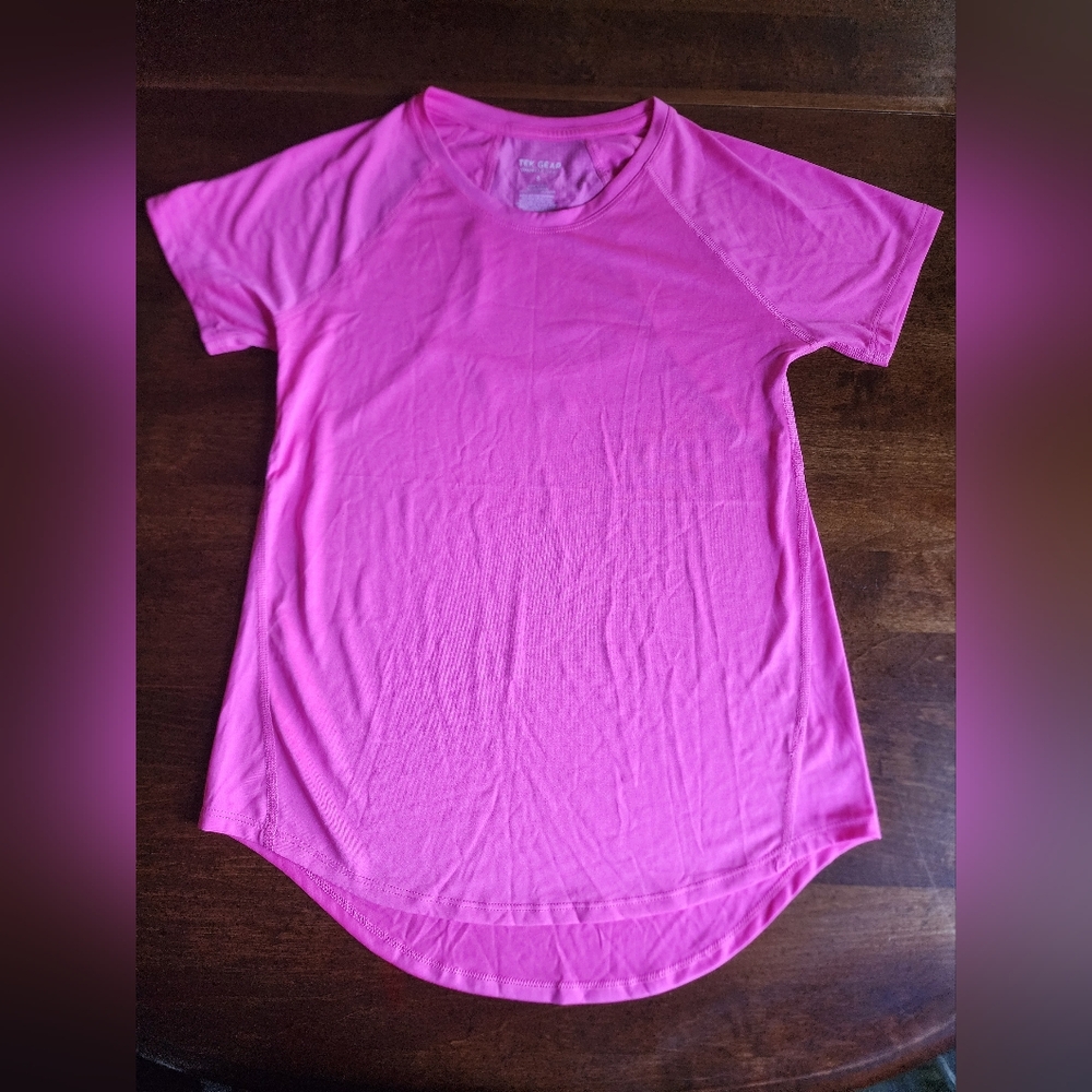 Tek Gear Workout Gear Active Tee- Pink